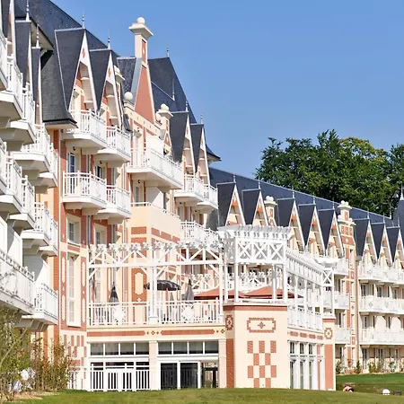 Daire 2-guest Retreat With Hot Tub Bagnoles de l'Orne Normandie